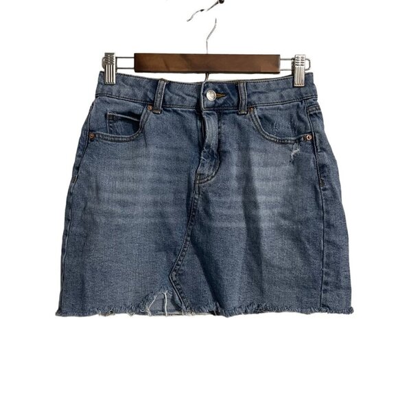 Wild Fable Womens Medium Wash Distressed Cut Off Denim Mini Jean Skirt Size 4 - Picture 1 of 7